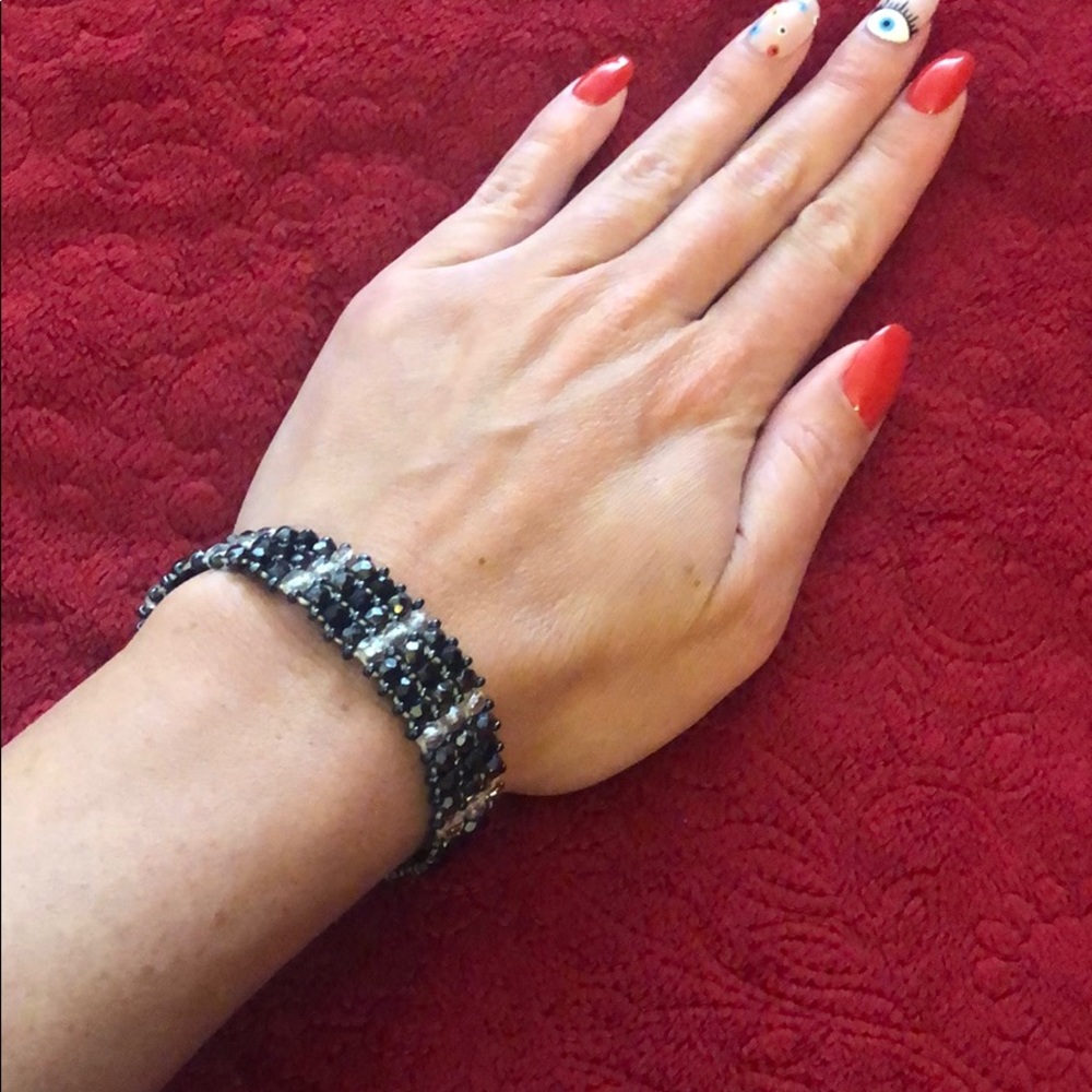 Stretchy Beaded Bracelet